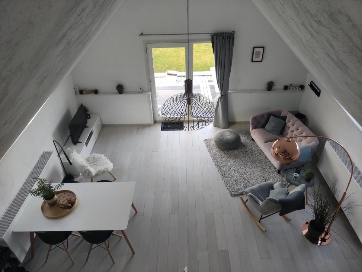 *** Biezoe *** Apartment Brakel Exterior photo